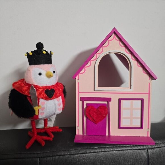 New Featherly Friends Valentine's Day Decor Bundle, Pink House and Kingsley Bird - Picture 1 of 9